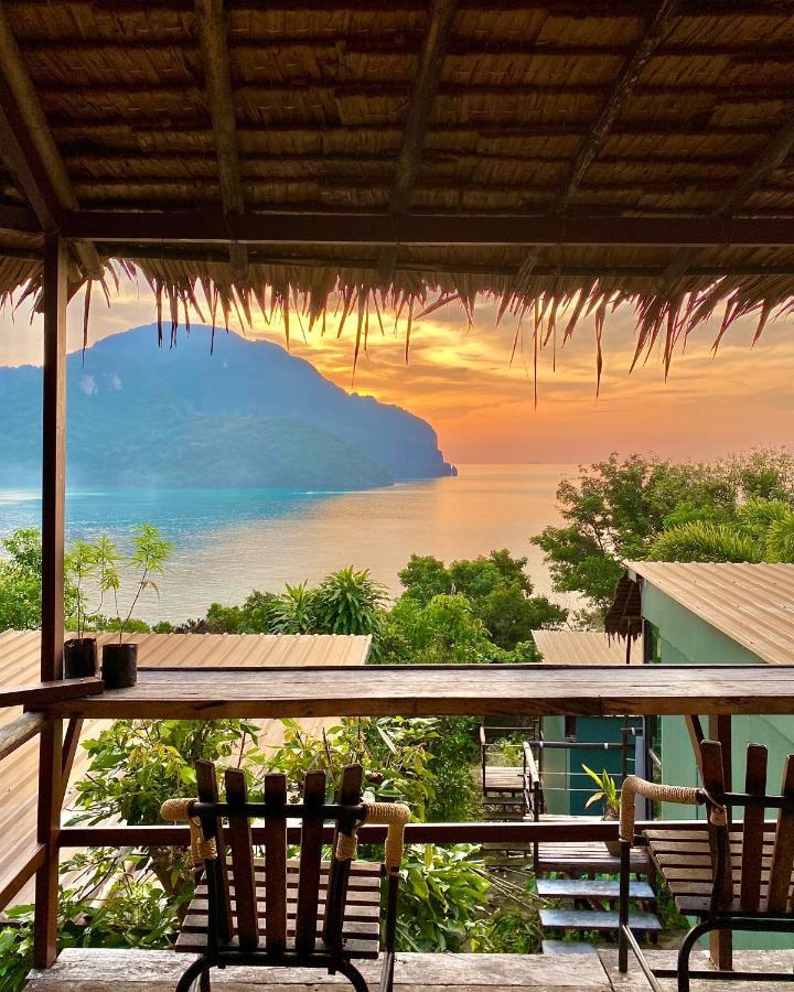 Phi Phi Sea Sky Resort Kültér fotó