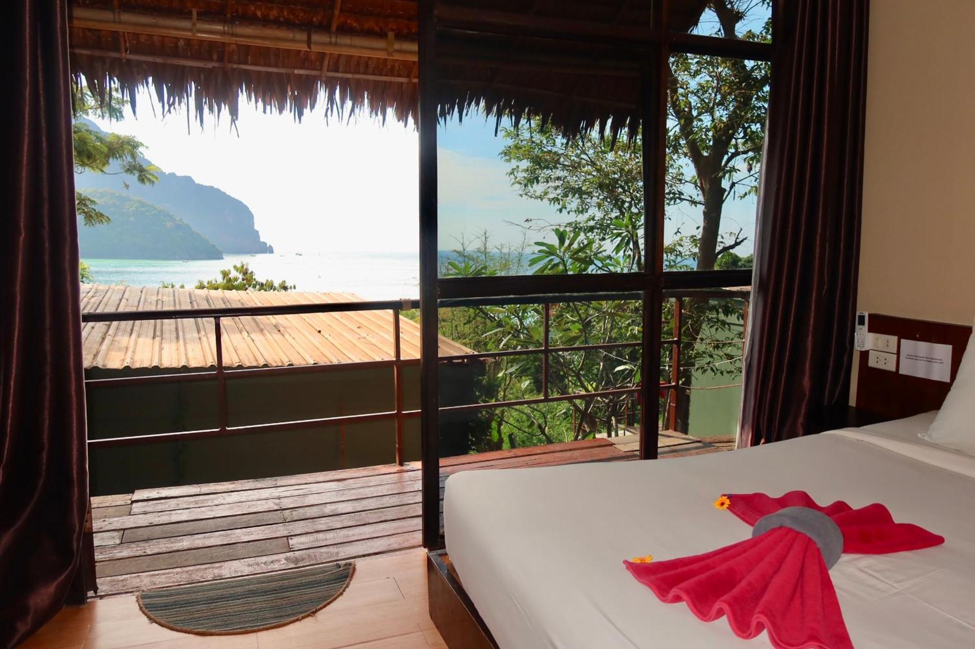 Phi Phi Sea Sky Resort Kültér fotó